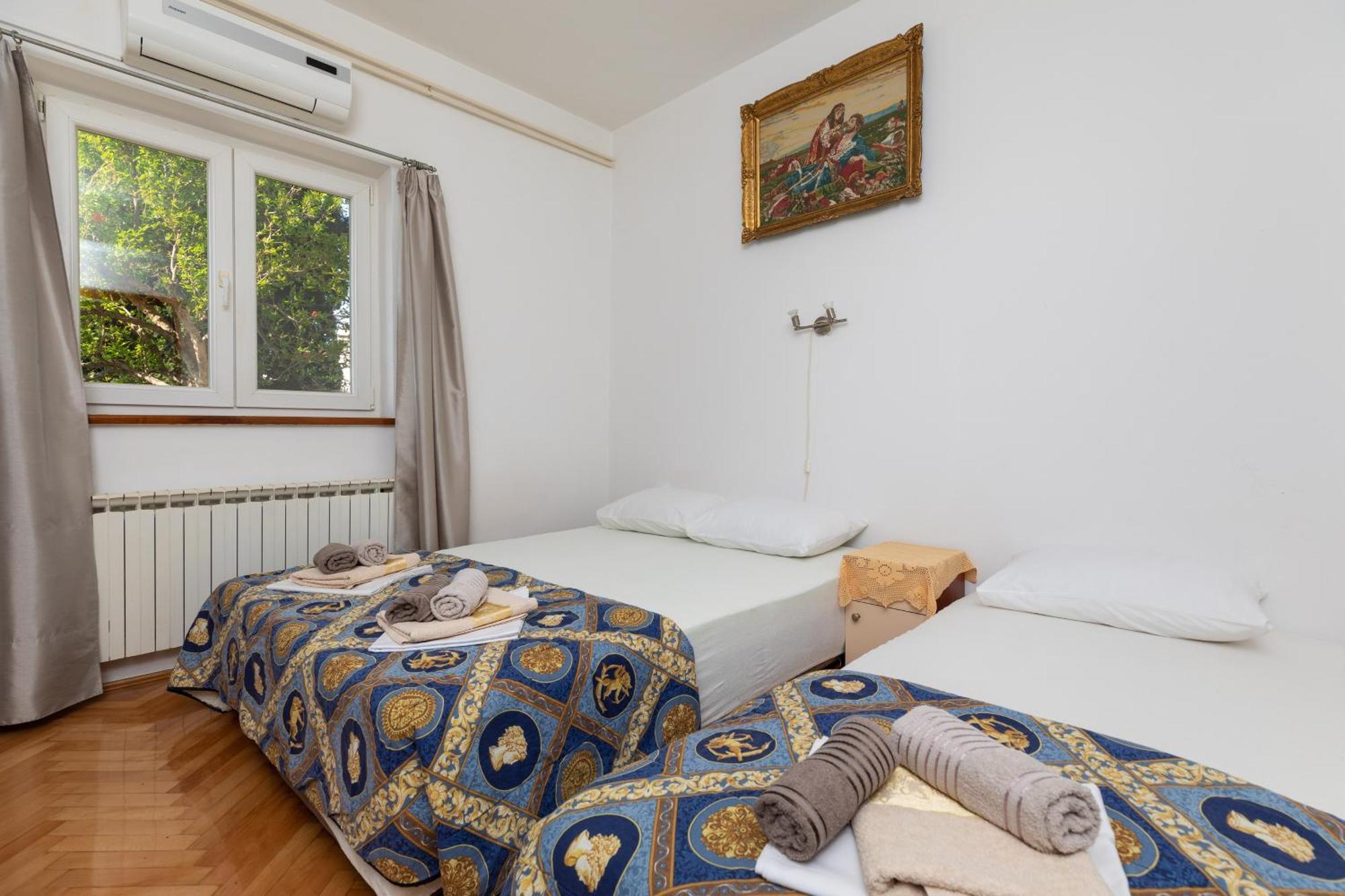 Apartments With A Parking Space Pisak, Omis - 5975 외부 사진