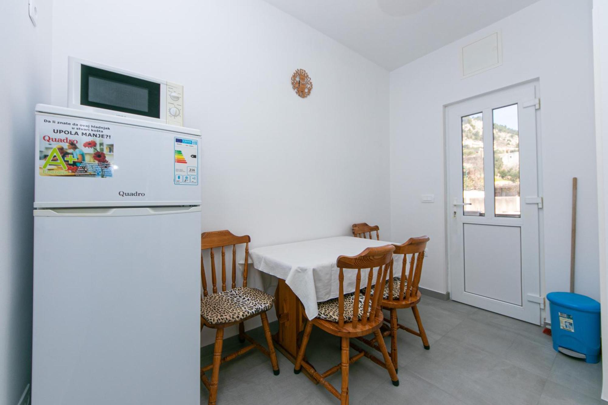 Apartments With A Parking Space Pisak, Omis - 5975 외부 사진