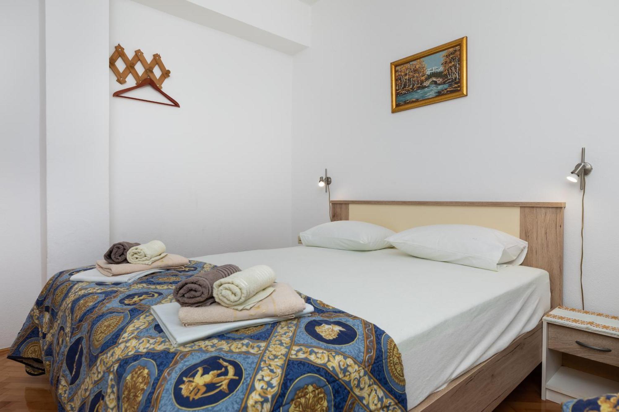Apartments With A Parking Space Pisak, Omis - 5975 외부 사진